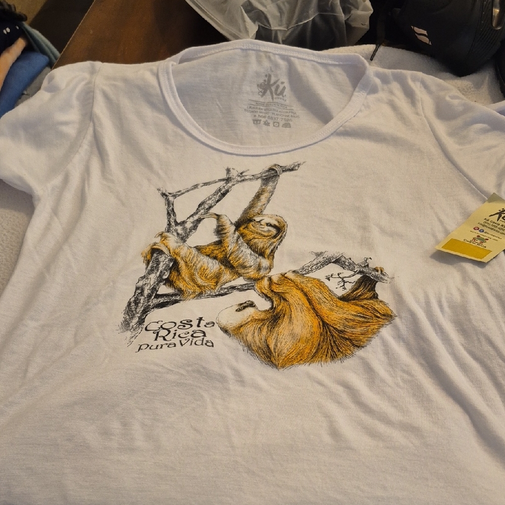 White Sloth Graphic T-Shirt